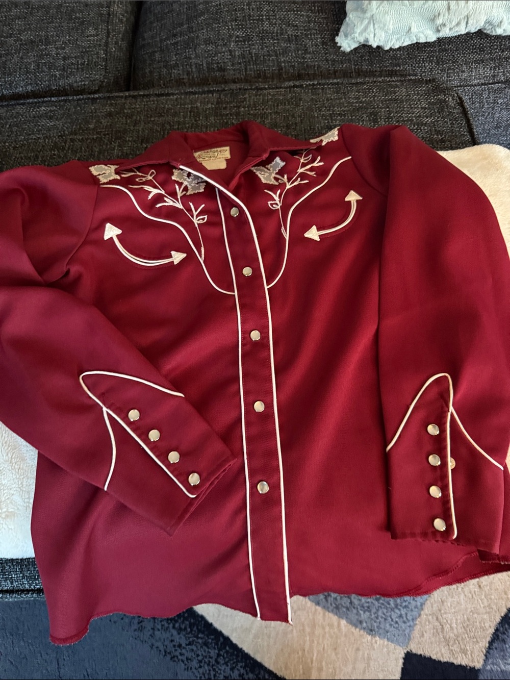Women's Burgundy Western Embroidered Snap-Front Shirt Jacket
